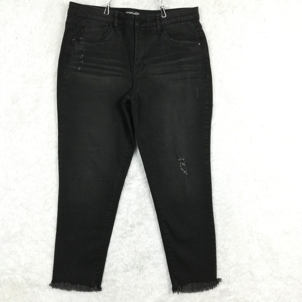 Black Distressed Women’s Jeans